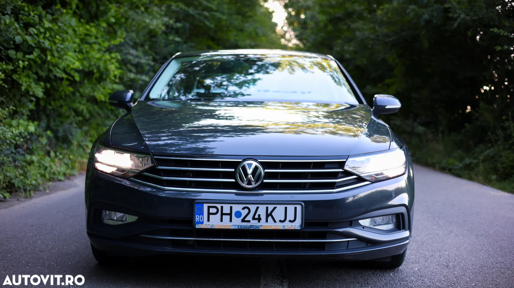 Volkswagen Passat 1.5 TSI ACT DSG Comfortline - 4