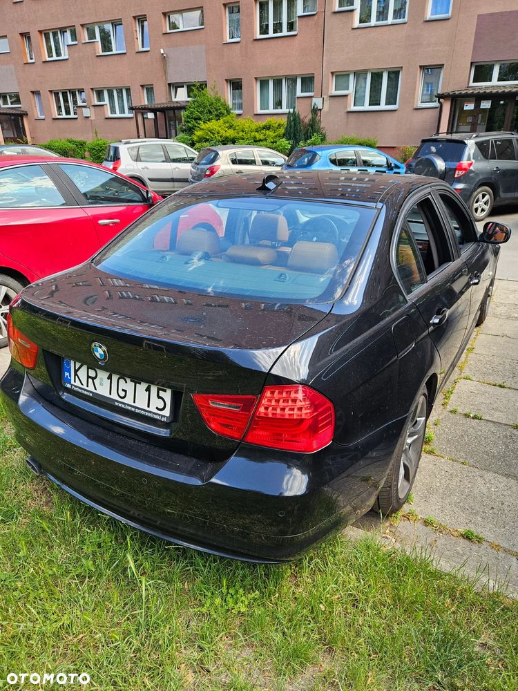 BMW Seria 3 320d DPF - 3