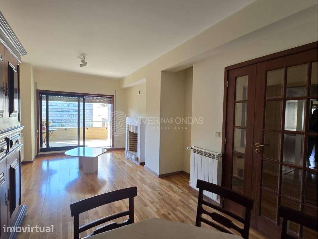 Apartamento T3 em zona privilegiada da Foz do Douro - Porto - Grande imagem: 2/37