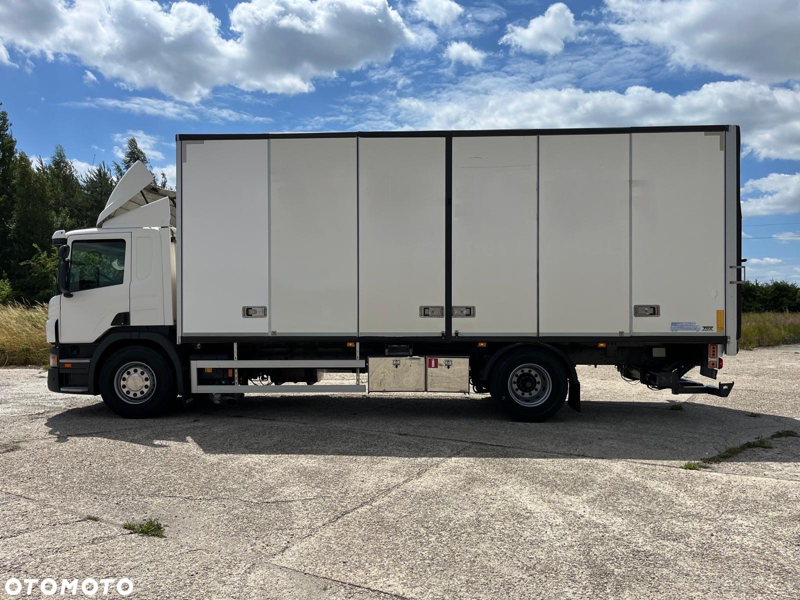 Scania P230 KONTENER boczne drzwi 260tys.km. SUPER STAN 18palet - 6