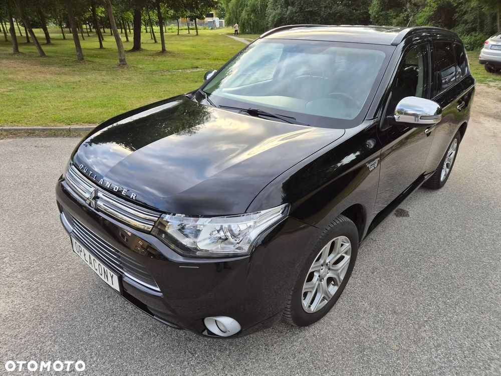 Mitsubishi Outlander 2.0 4WD Top - 1