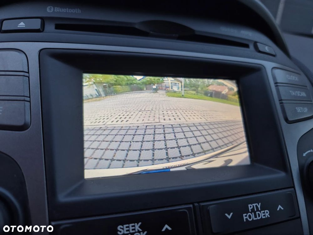 Hyundai ix35 1.7 CRDi Comfort 2WD - 24