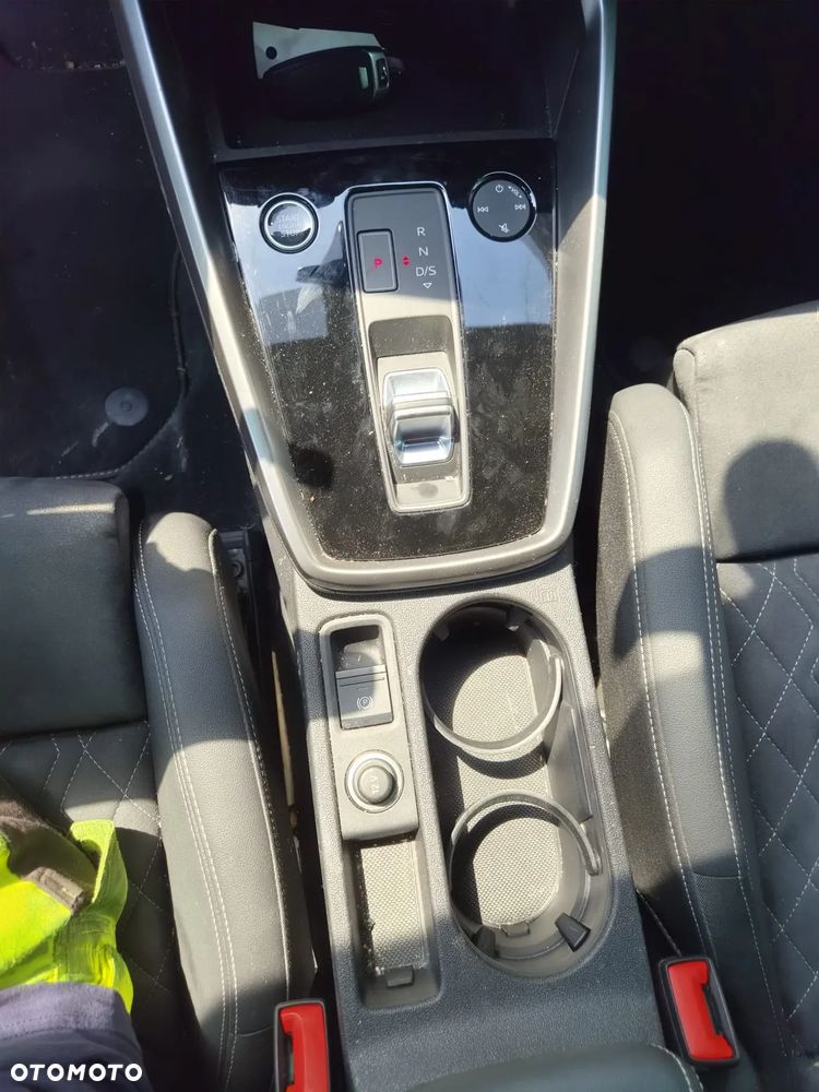 Audi A3 Sportback 35 TFSI S tronic S line - 10
