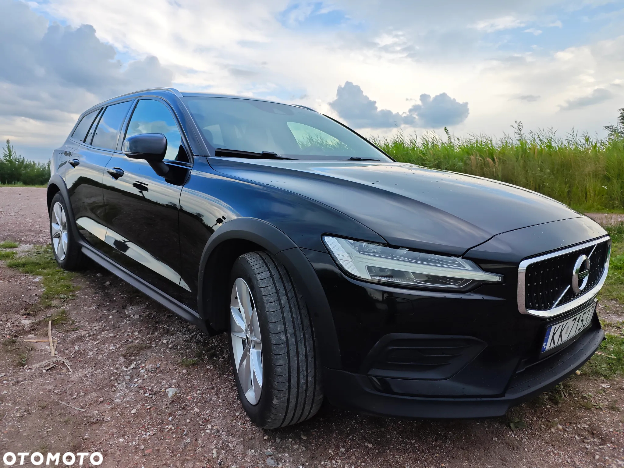 Volvo V60 Cross Country D4 AWD - 13