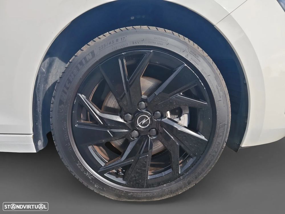 Opel Astra 1.5 D GS Line Aut. - 9