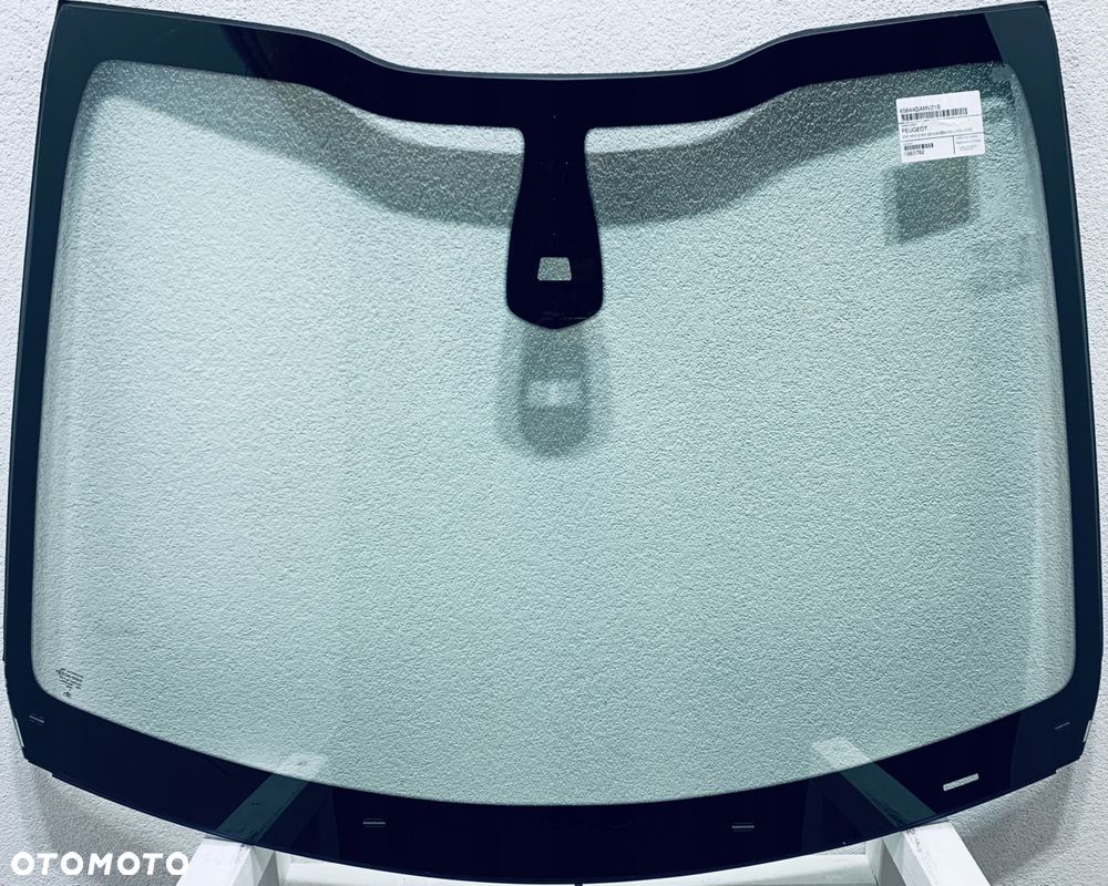 Szyba czołowa przednia PEUGEOT 208 2008 2012- AKUSTYKA+SENSOR