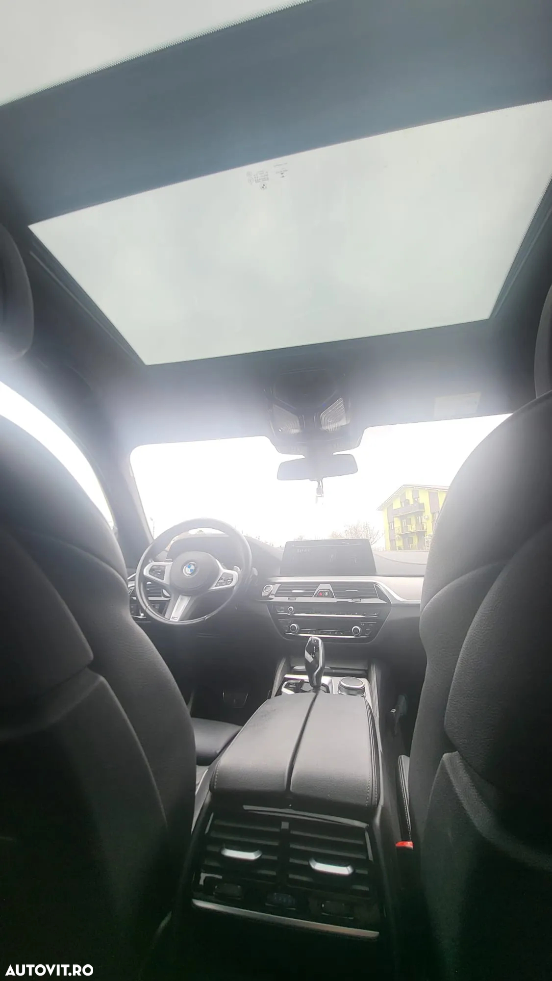 BMW Seria 5 520i Touring Aut. M Sport Edition - 11