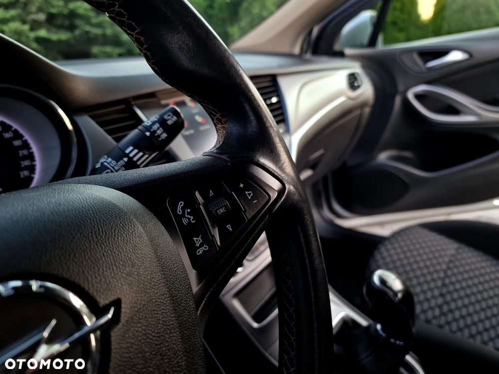 Opel Astra 1.6 CDTI Elite - 29