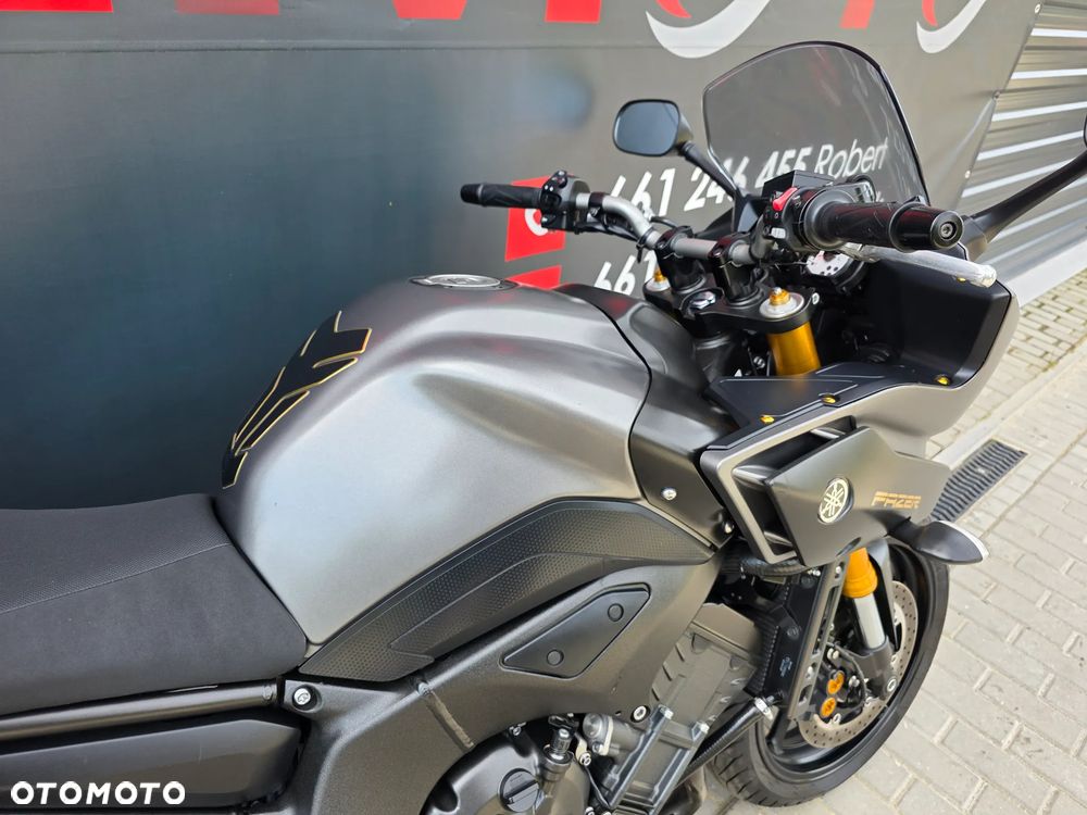 Yamaha FZ8 - 23