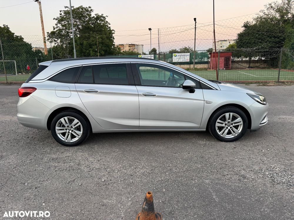 Opel Astra - 4