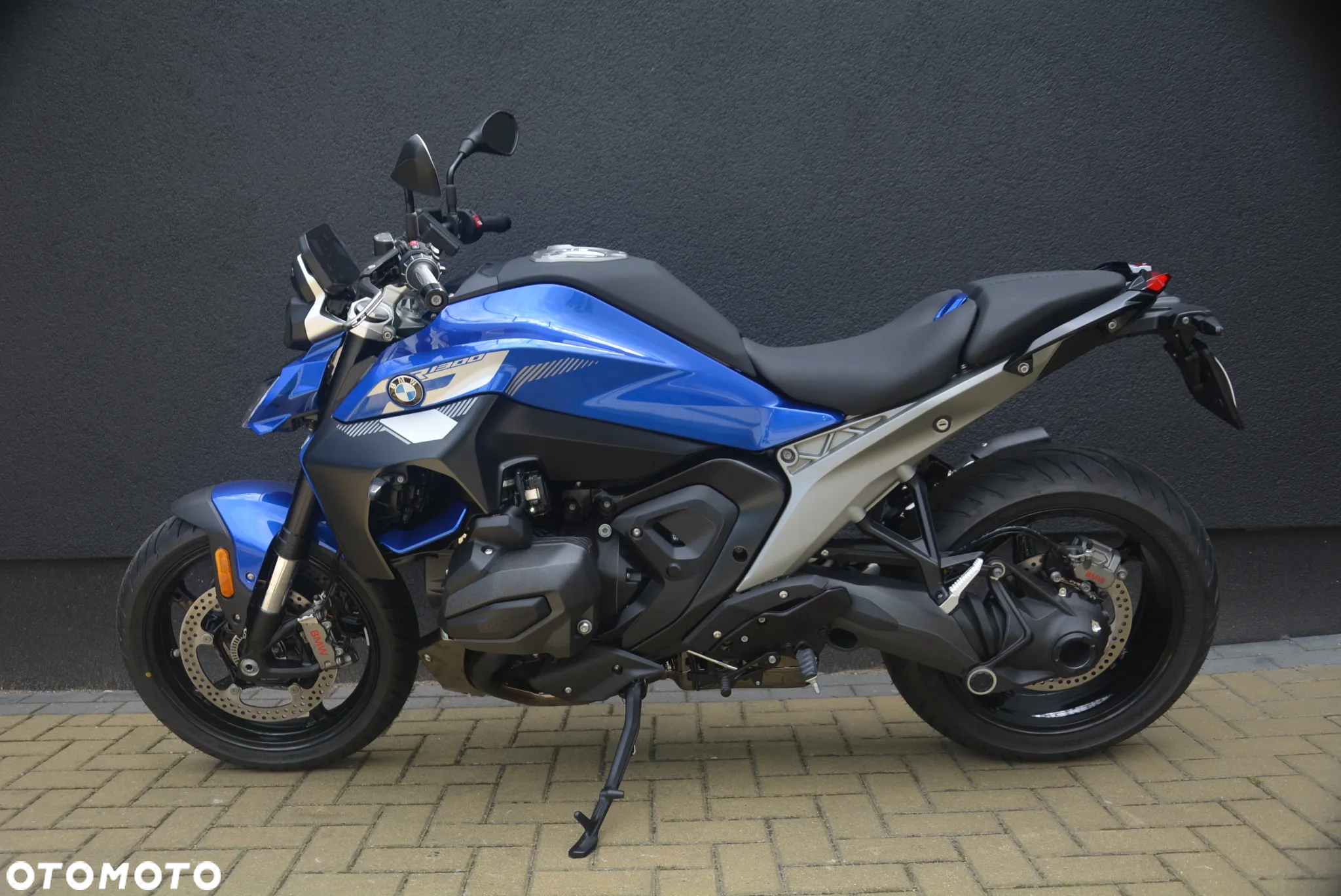 BMW R - 6
