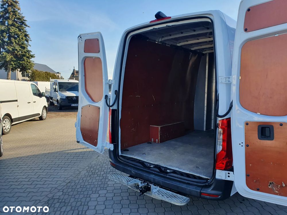 Mercedes-Benz SPRINTER - 7