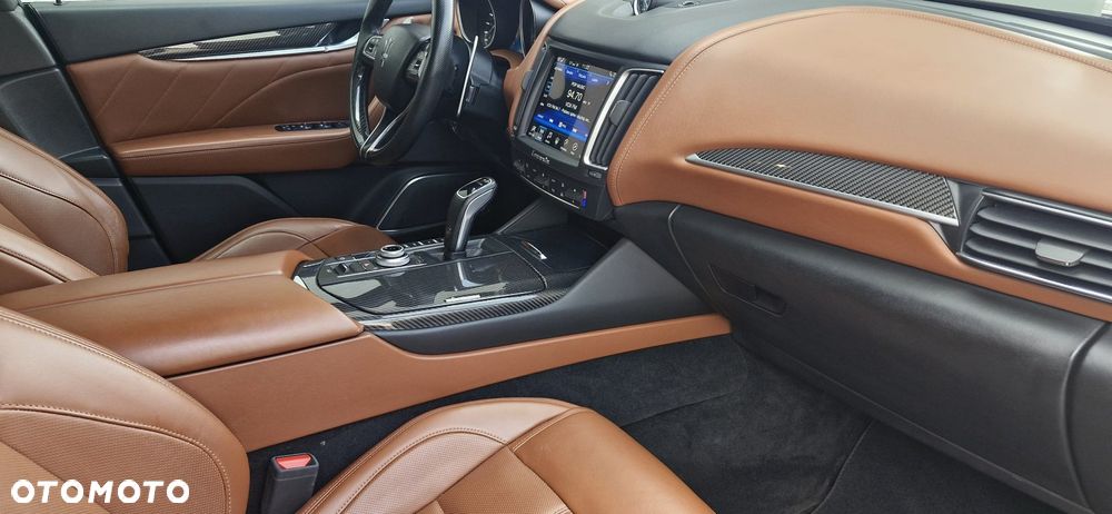 Maserati Levante S - 18