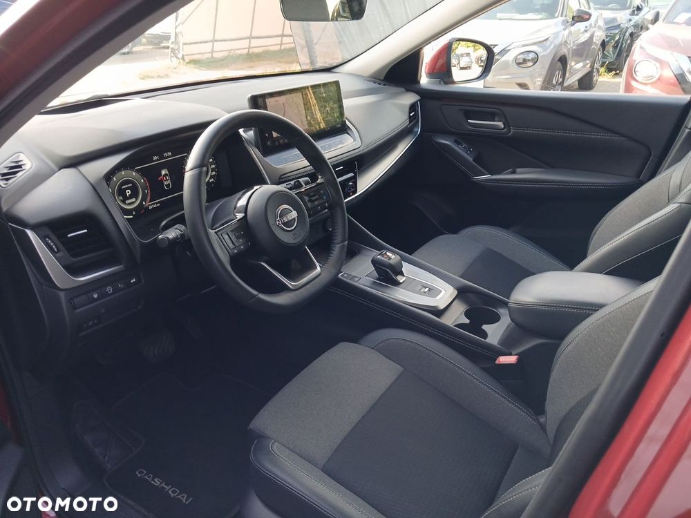 Nissan Qashqai 1.3 DIG-T mHEV N-Connecta Xtronic - 10