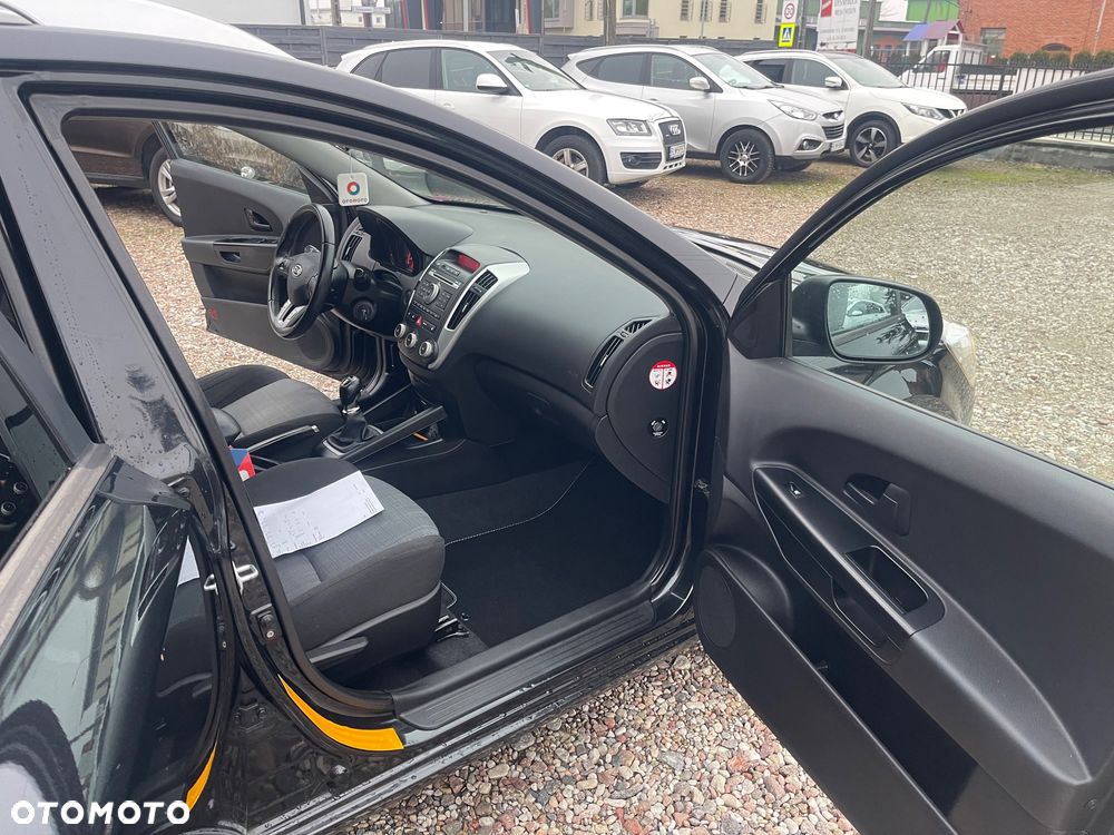 Kia Ceed 1.4 CVVT LX Basis - 11