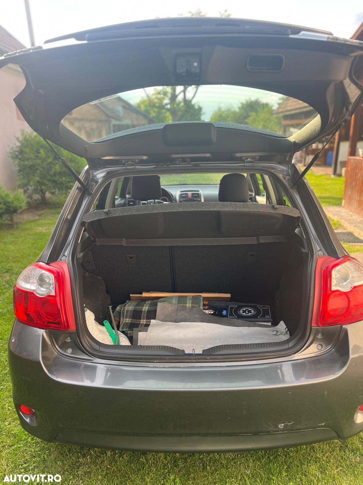 Toyota Auris - 6