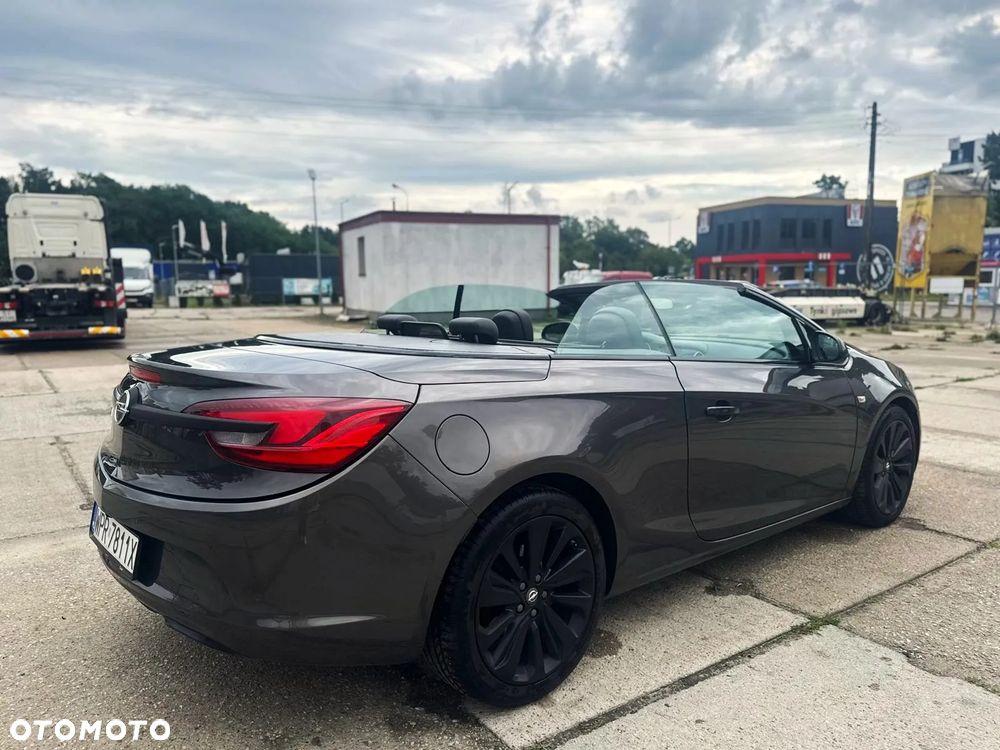 Opel Cascada - 32