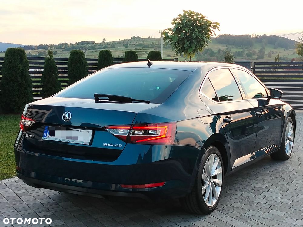 Skoda Superb 2.0 TDI L&K - 16