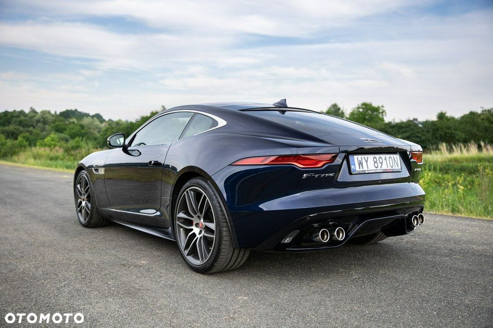 Jaguar F-Type - 17