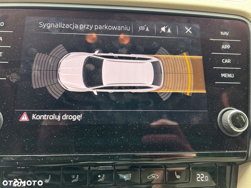 Skoda Octavia 2.0 TDI Style DSG - 19