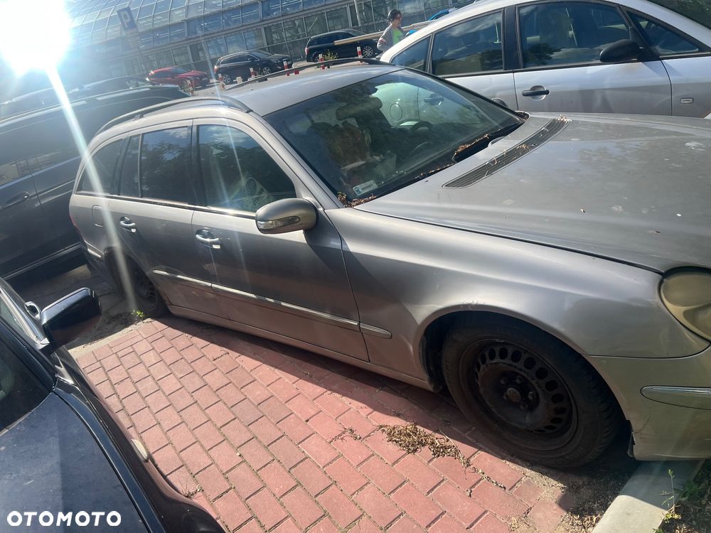 Mercedes-Benz Klasa E - 2