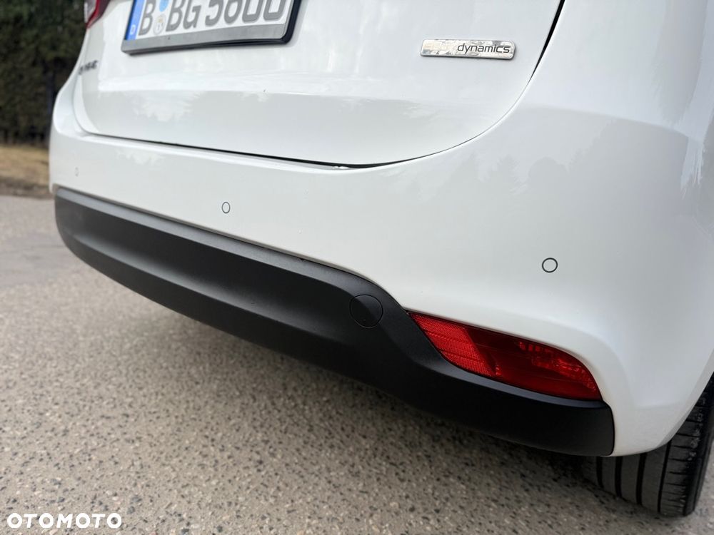 Kia Carens 1.7 CRDi 141 ISG Dream-Team Edition - 19