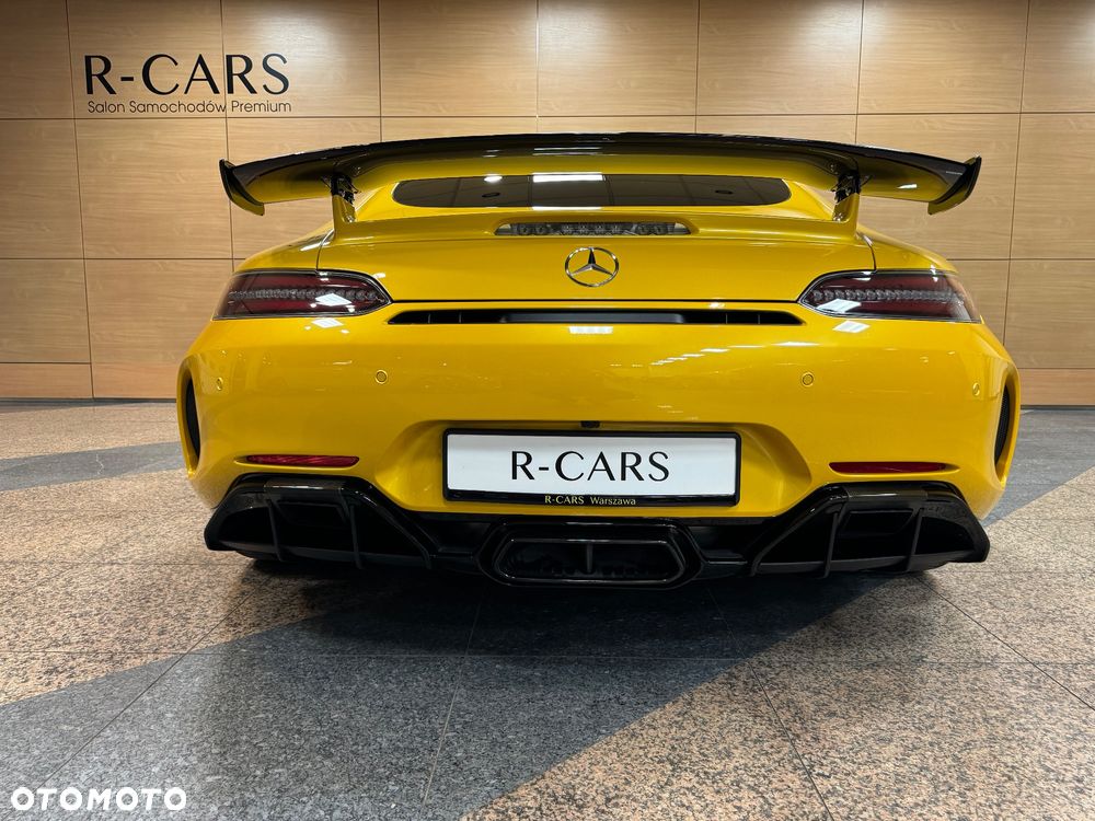 Mercedes-Benz AMG GT R - 6