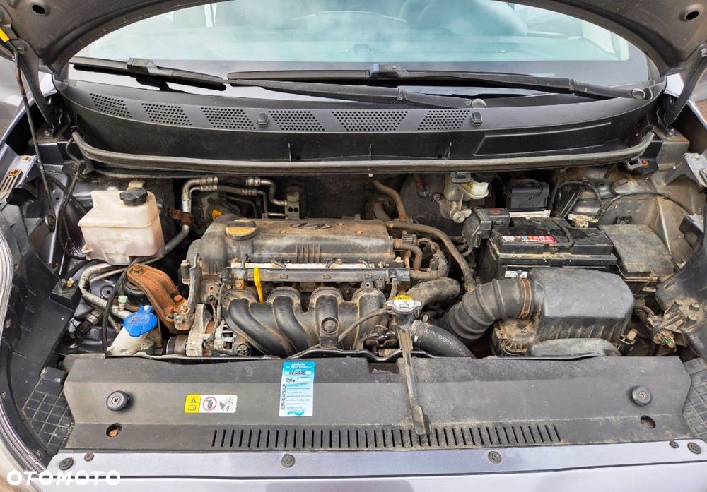 Hyundai ix20 - 25