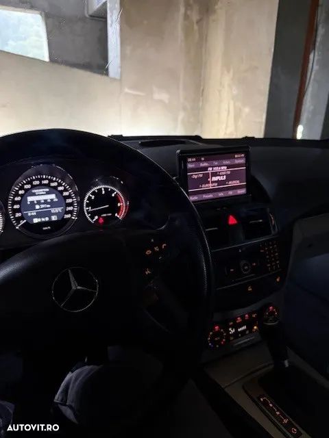 Mercedes-Benz C - 7