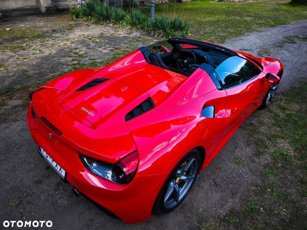 Ferrari 488 - 5