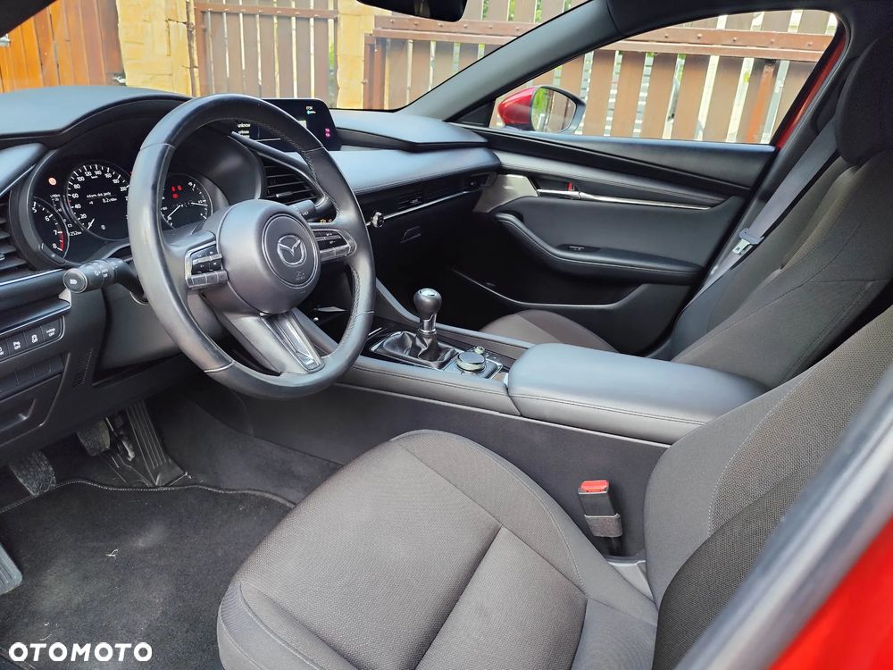 Mazda 3 SKYACTIV-G 2.0 M-Hybrid - 38