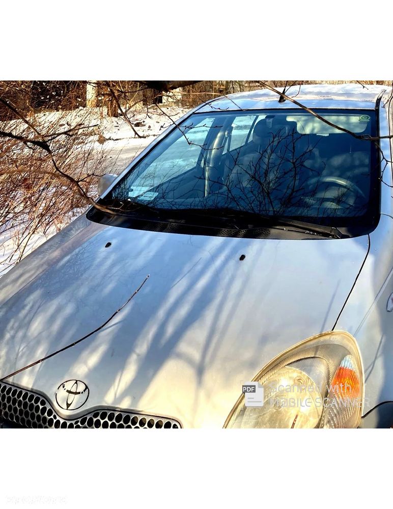 Toyota Yaris - 1