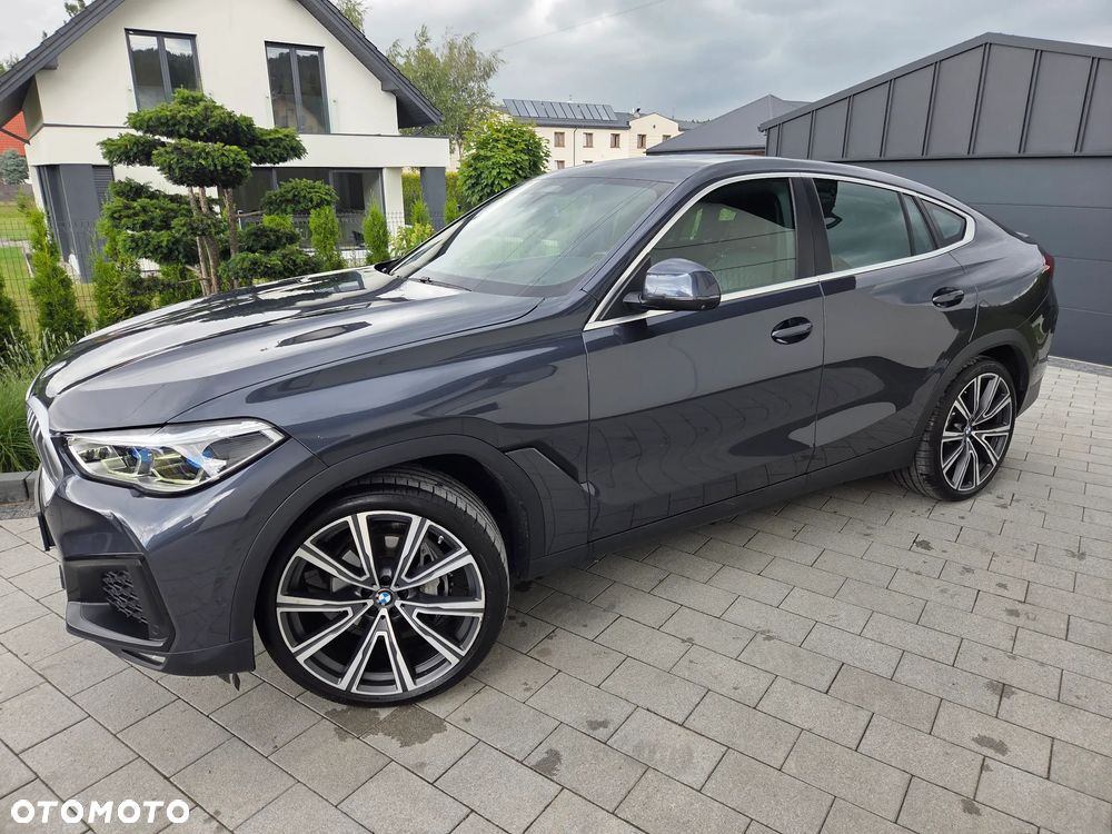 BMW X6 - 11