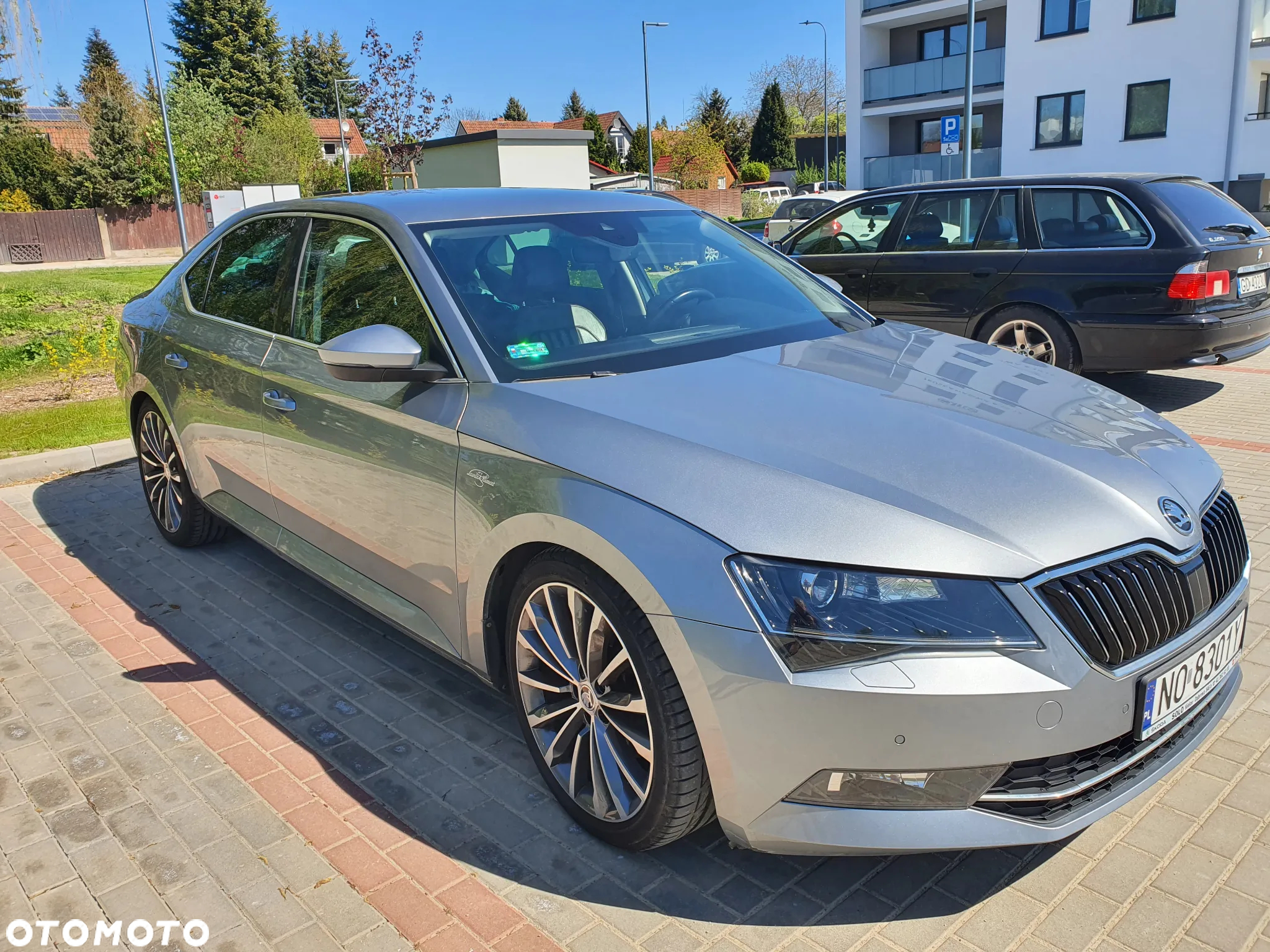Skoda Superb 2.0 TSI L&K DSG - 2