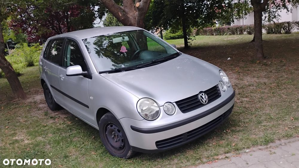 Volkswagen Polo 1.2 Comfortline - 1
