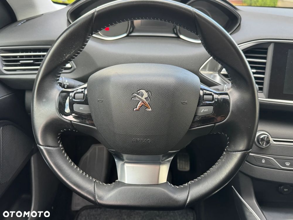 Peugeot 308 PureTech 130 Stop & Start Allure - 12