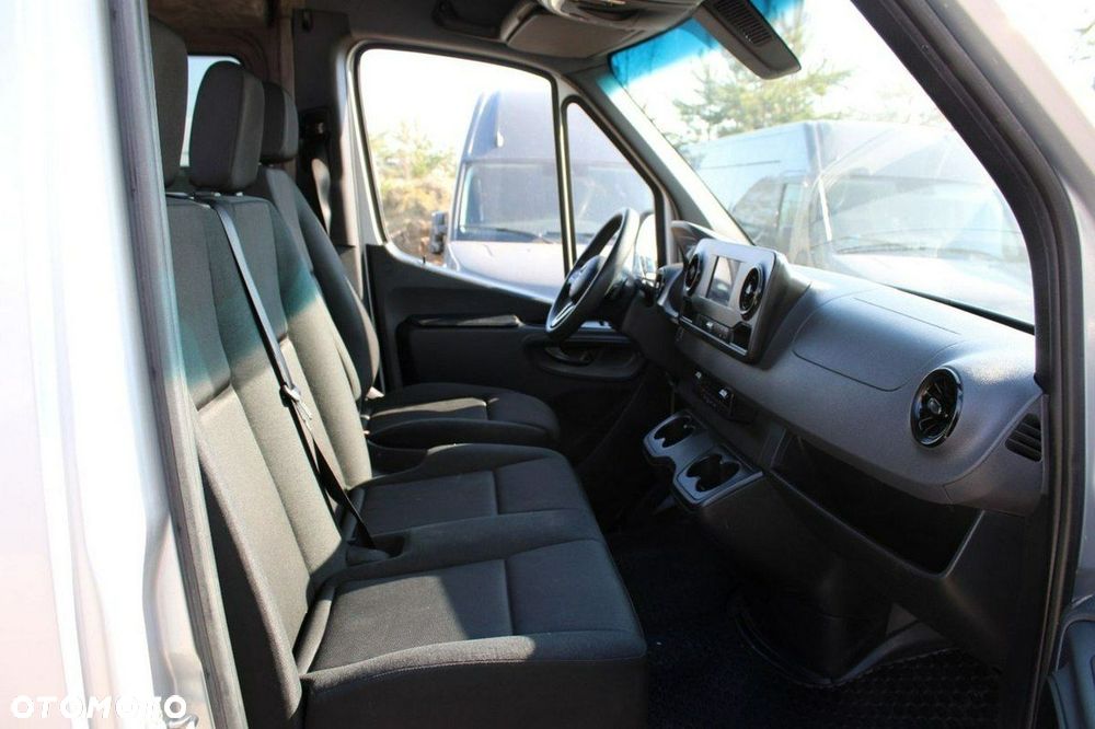 Mercedes-Benz Sprinter 317 CDI - 22