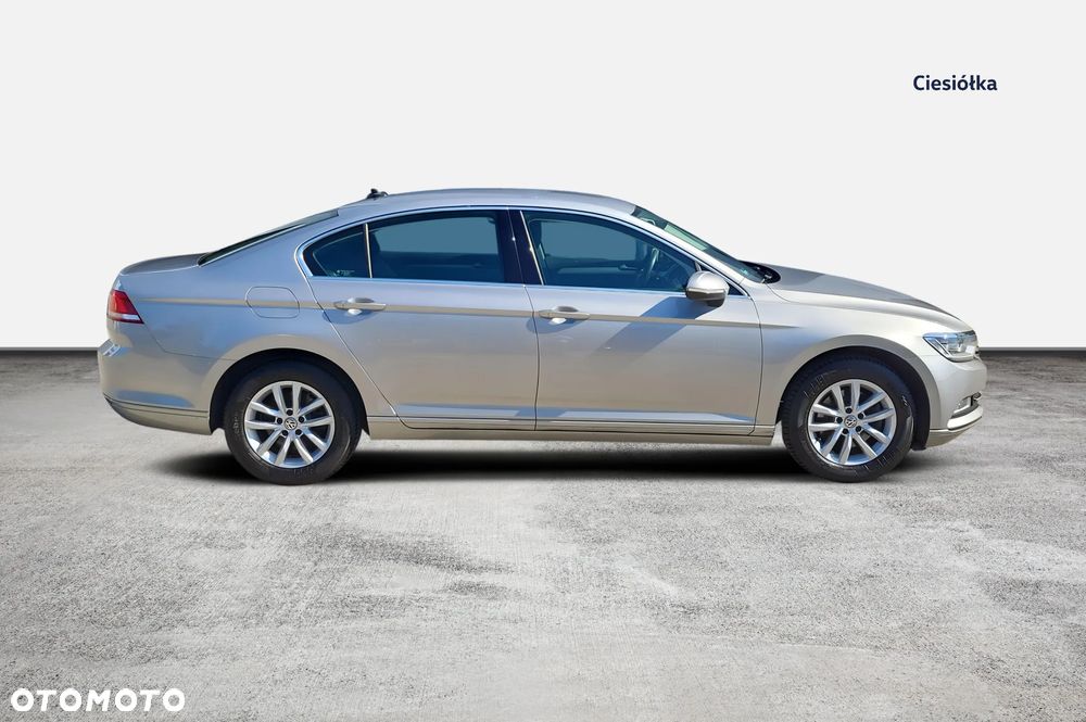 Volkswagen Passat 1.8 TSI BMT Comfortline DSG - 3