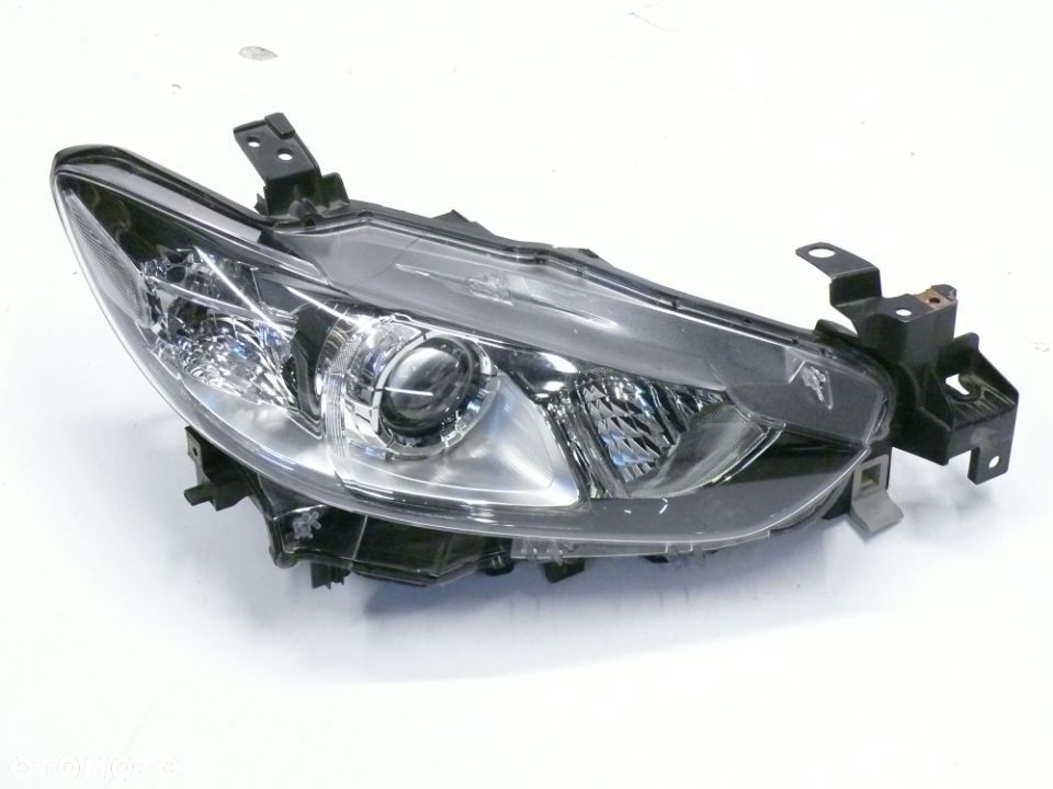LAMPA PRZEDNIA PRAWA MAZDA VI 6 2012 2015 SOCZEWKA