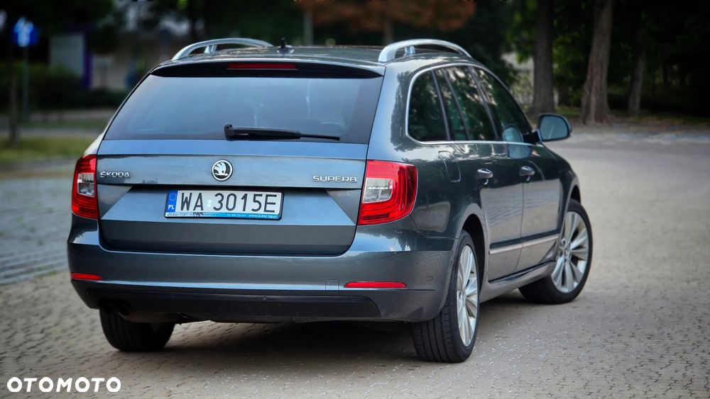Skoda Superb 1.6 TDI Business - 8