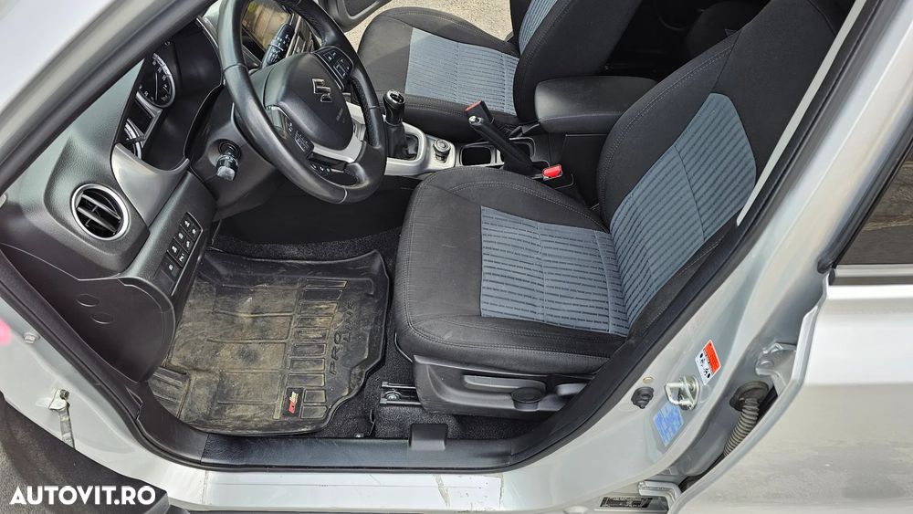 Suzuki Vitara 1.6 4X4 Passion - 9