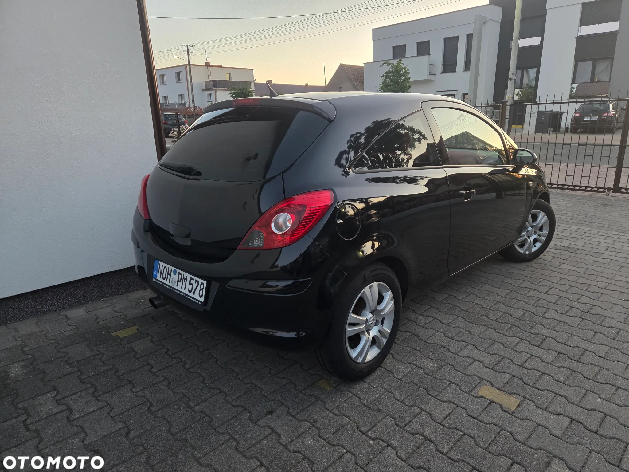Opel Corsa 1.2 16V Sport - 21