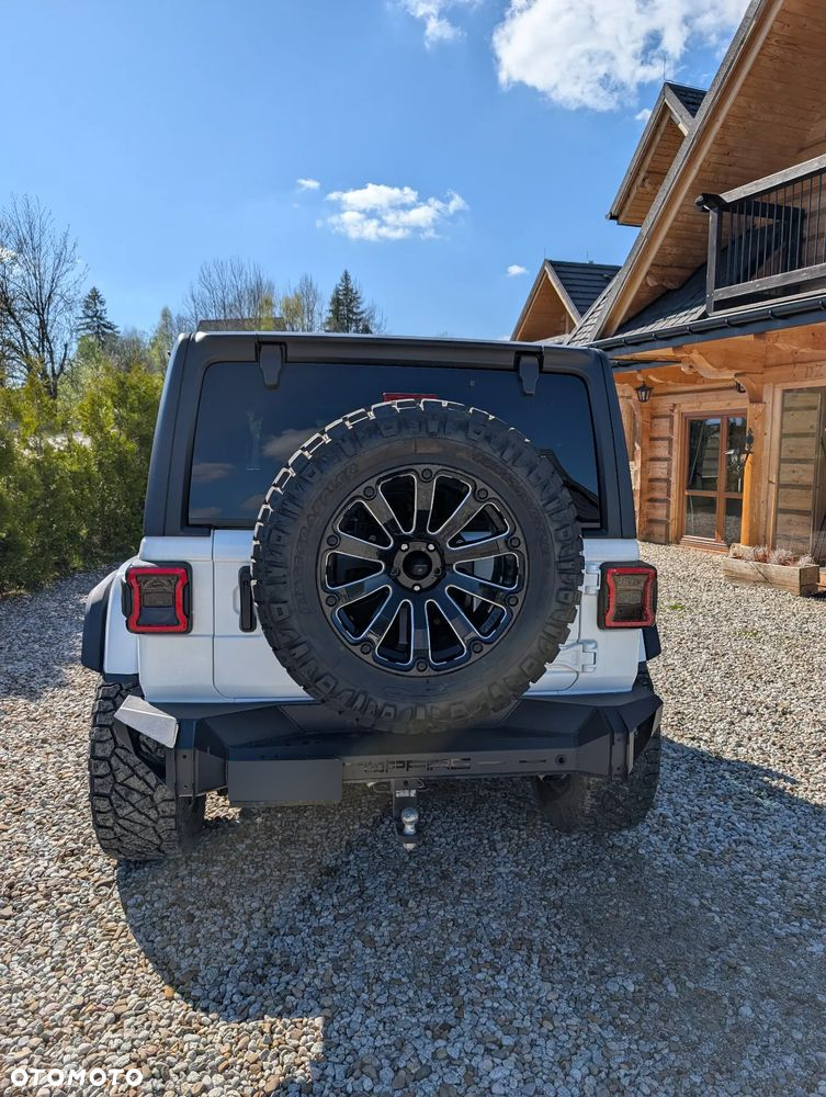 Jeep Wrangler Unlimited Hard-Top 3.6 Automatik Sahara - 12