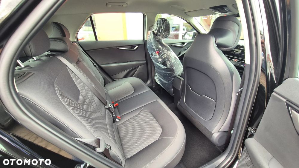 Kia Niro 1.6 GDI Hybrid M - 20
