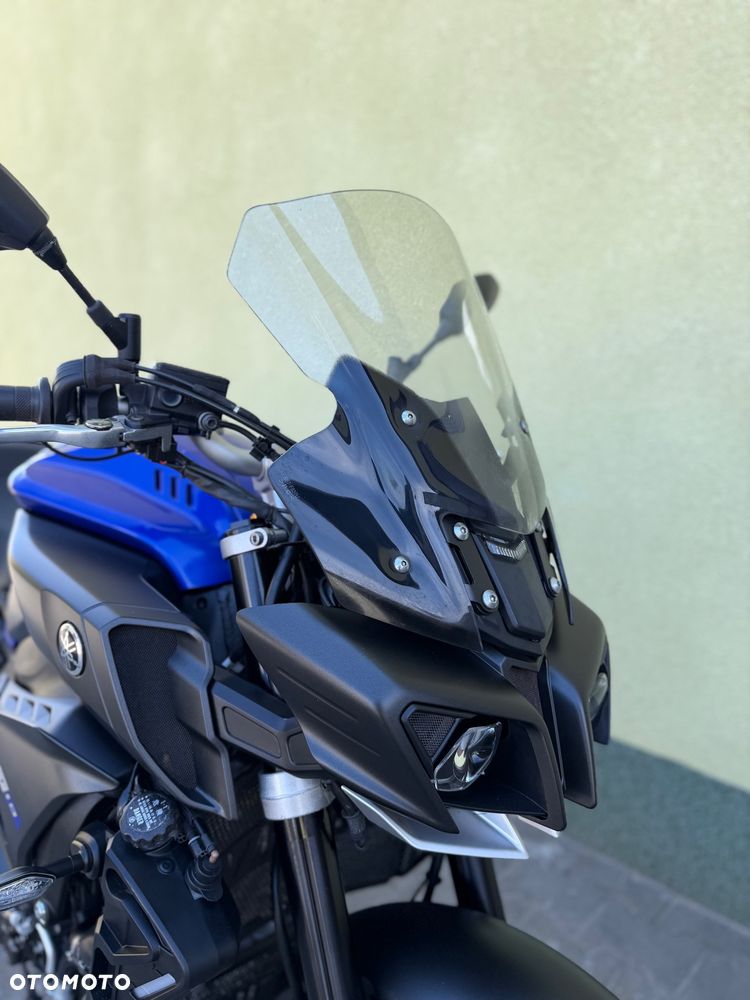 Yamaha MT - 3