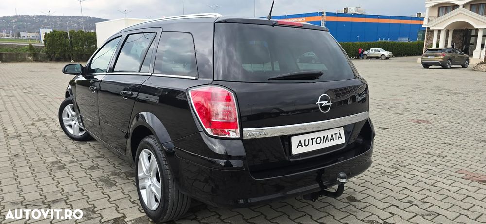 Opel Astra 1.6 Caravan - 4