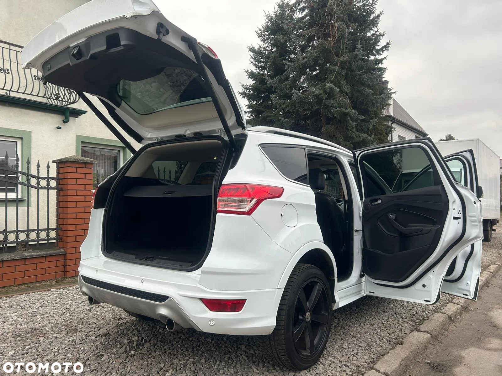 Ford Kuga 2.0 TDCi 4x4 Individual - 34
