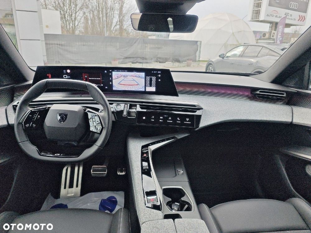 Peugeot 5008 1.2 PureTech mHEV GT S&S e-DCS6 - 8