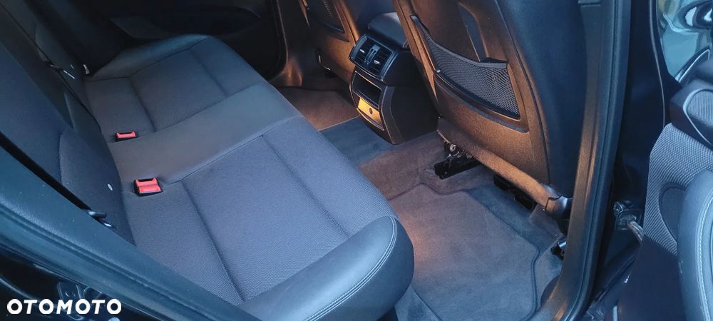 BMW X3 xDrive20d - 21