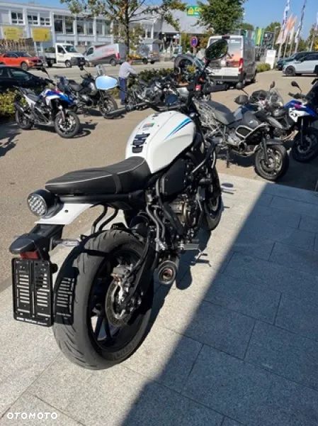 Yamaha XSR - 32
